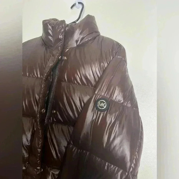 Michael Kors Puffered Feather Coat Size Small - Picture 3 of 9